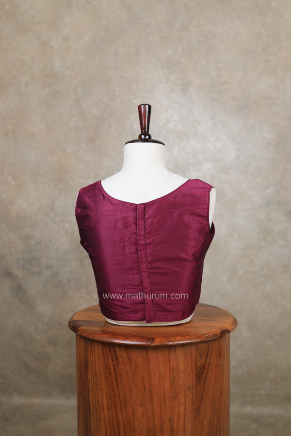 Vaigai- Majenta Blouse (Attachable Sleeves)