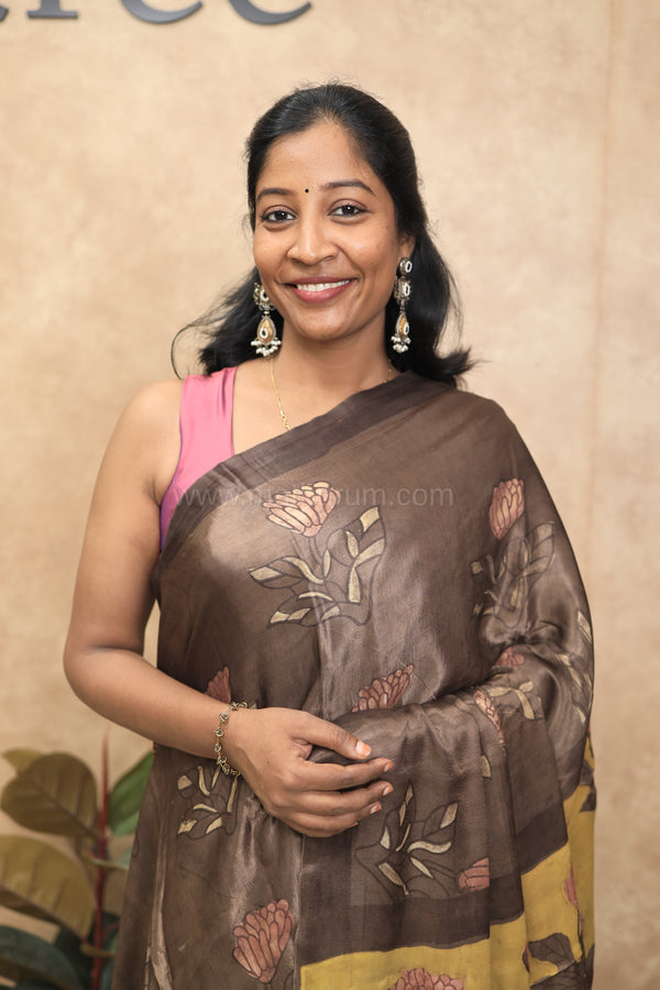 Gajra- Brown Gajji-Silk Saree