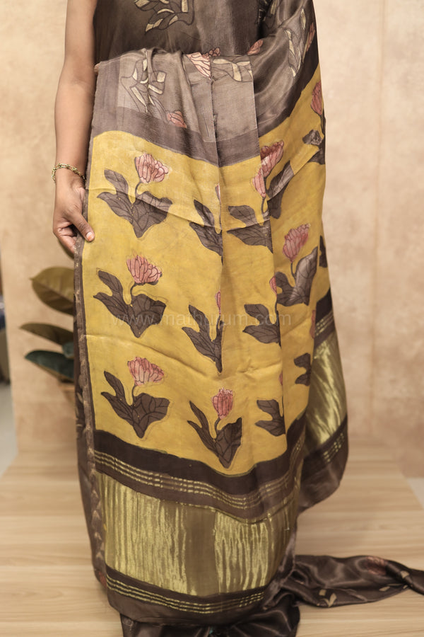 Gajra- Brown Gajji-Silk Saree
