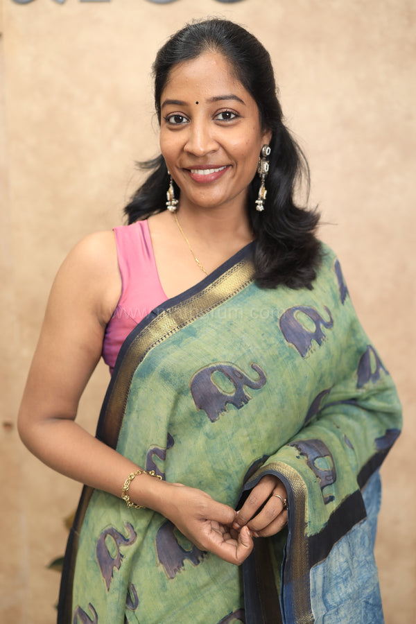Kesariya- Green Elephant Maheshwari Silk- Cotton Saree