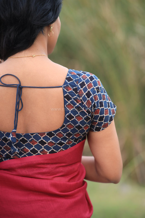 Inari - Blue Blouse