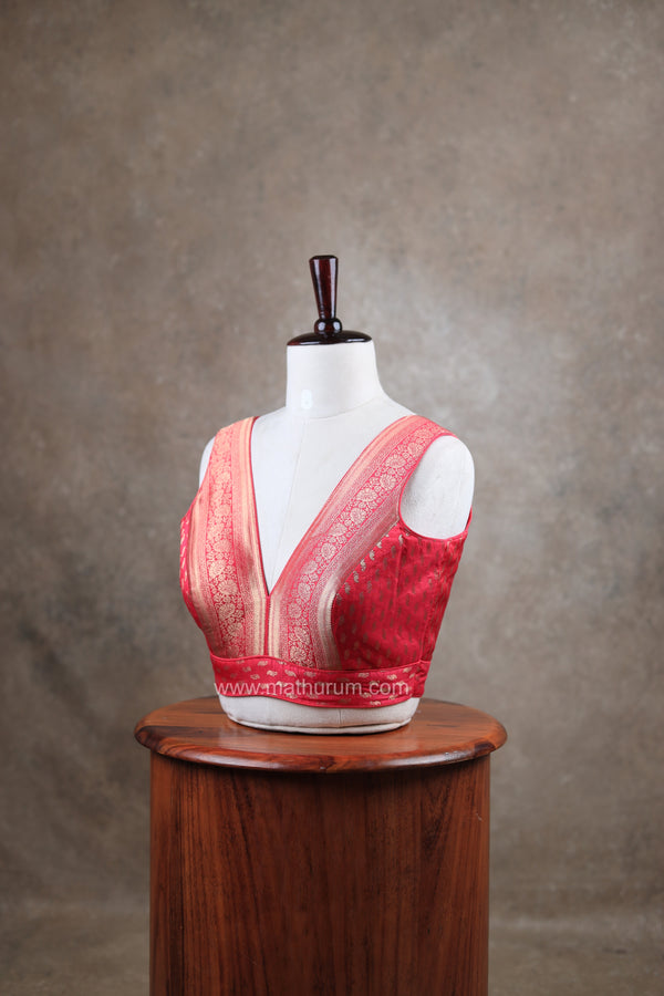Kundhavai - Rani Pink Blouse (Attachable Sleeves)