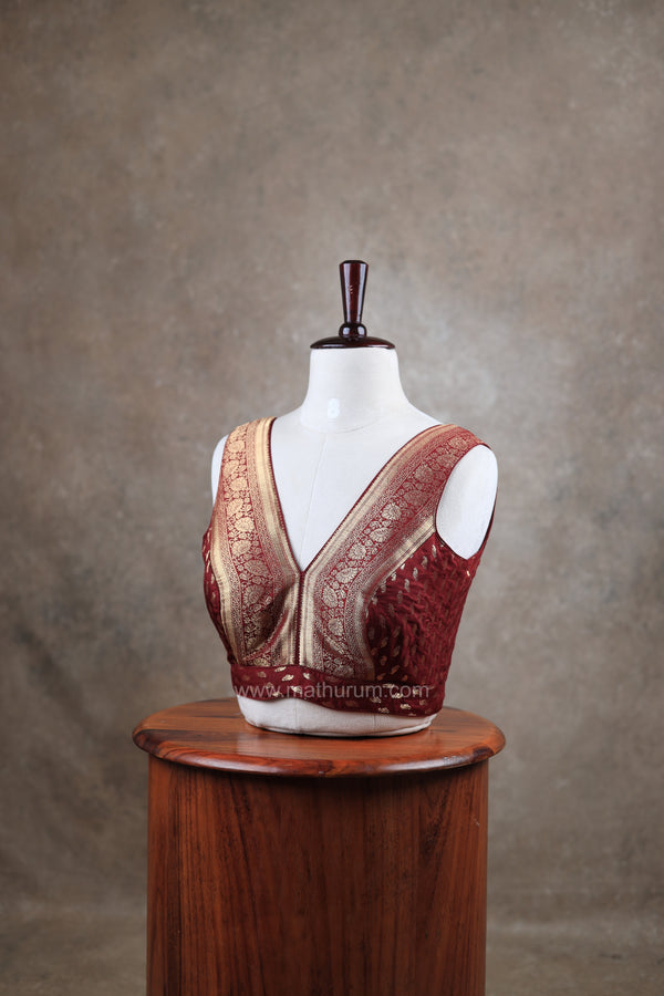 Kundhavai - Dark Maroon Blouse (Attachable Sleeves)