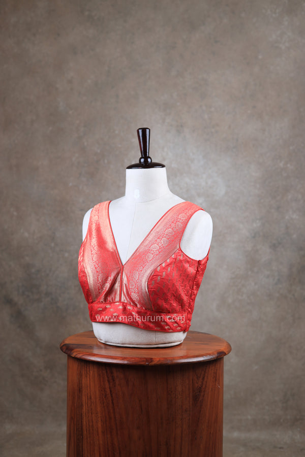 Kundhavai - Red Blouse (Attachable Sleeves)