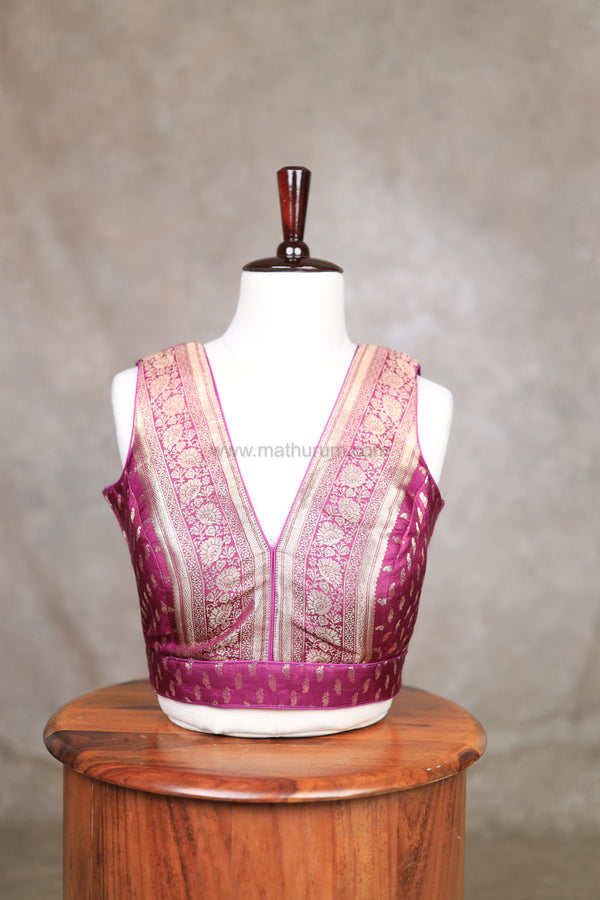 Kundhavai - Wine Blouse (Attachable Sleeves)