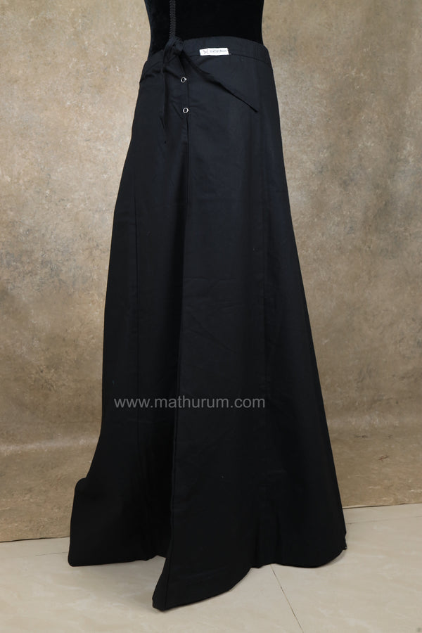 In-skirts - Black