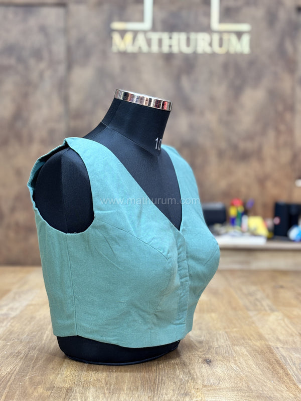 Kiara - Sage Green Blouse (Attachable Sleeves)