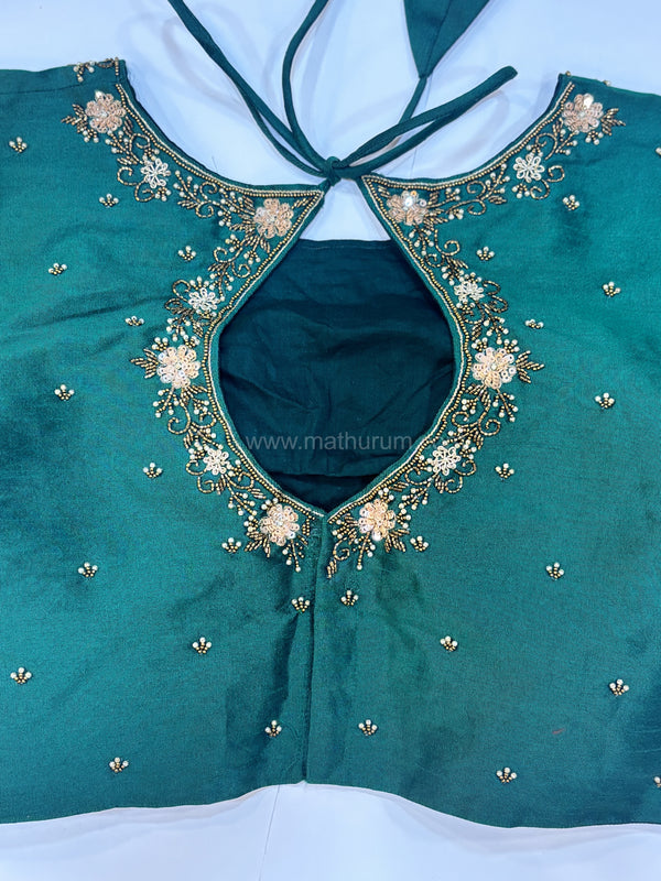 Handwork - Green Blouse Pattern 1