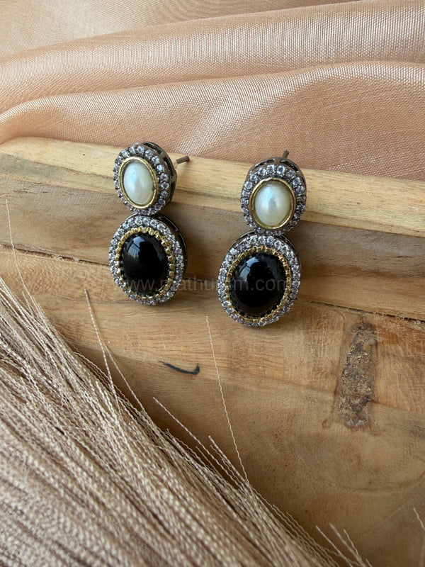 MILI- Black Earring