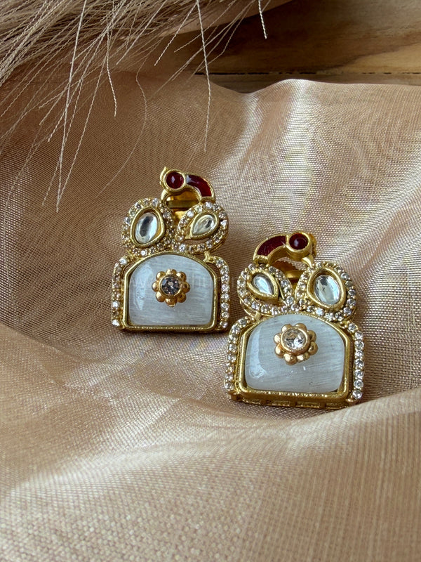 KIRA- White Earring