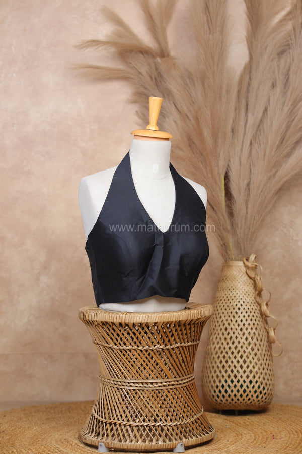 Luna - Black Blouse Sleeveless