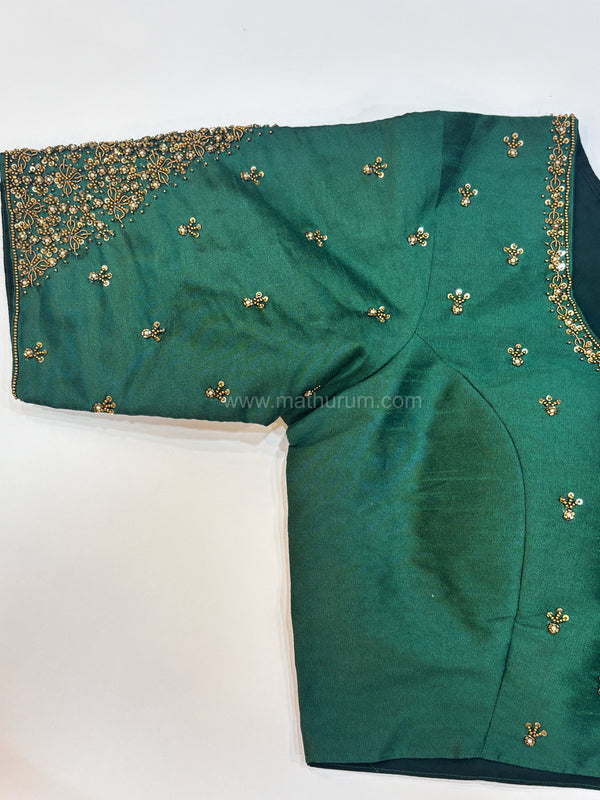 Handwork- Green Blouse Pattern 3