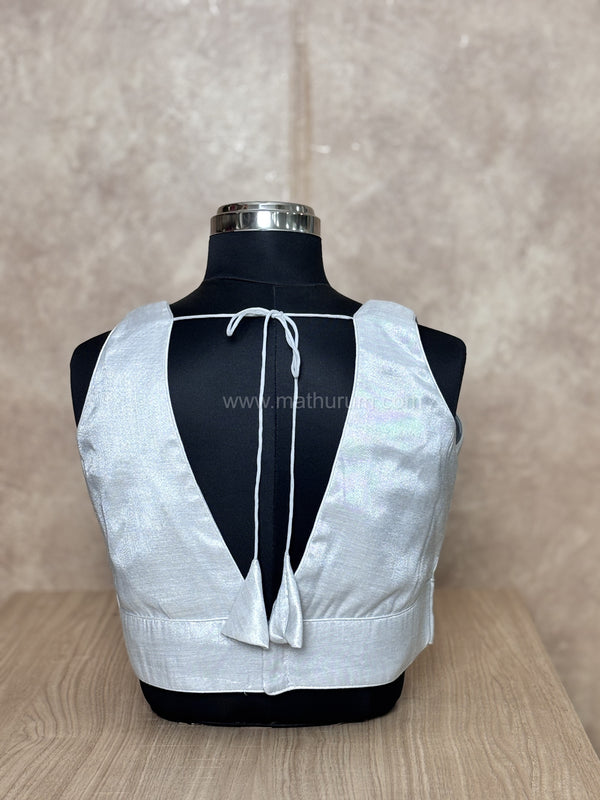 Shimmer & Sass- Silver Blouse (Attachable Sleeves)
