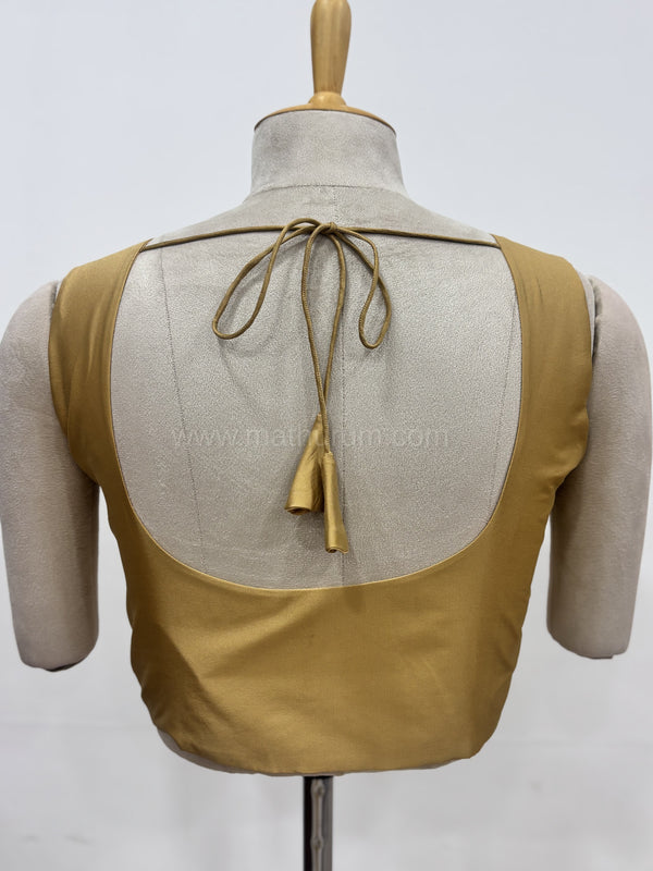 Sakki-Beige Blouse (Attachable Sleeves)