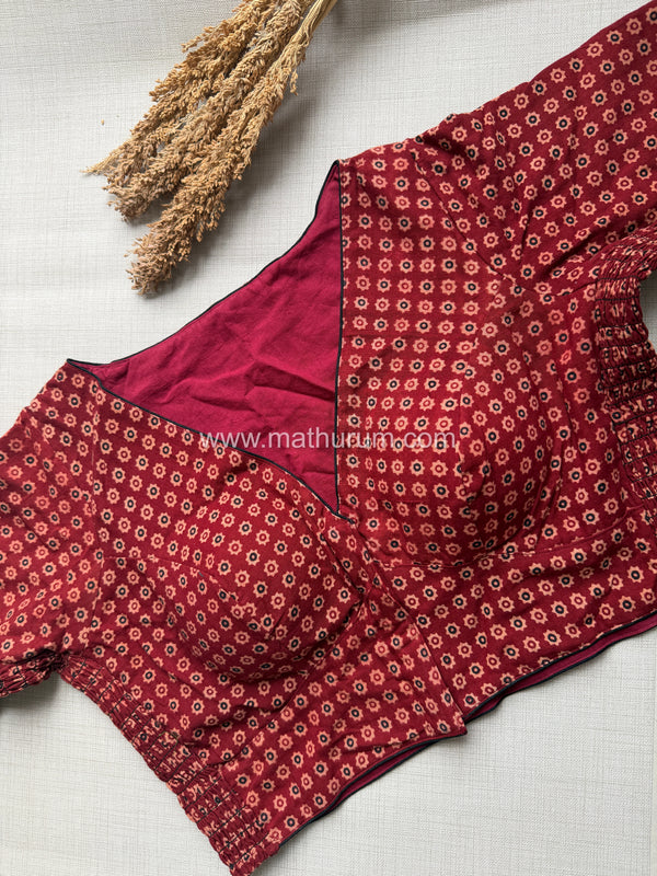 Daily Flex- Maroon Star Strechable Blouse