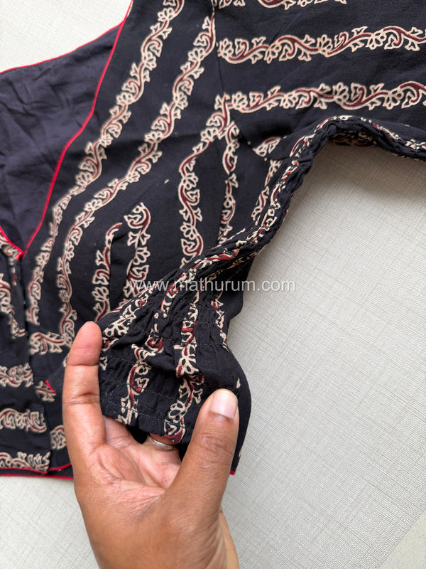 Daily Flex- Black Floral Stripes Strechable Blouse